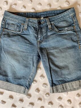 Size 29 Buffalo David Bitton Light Blue Denim Roll-Cuff Women’s Shorts